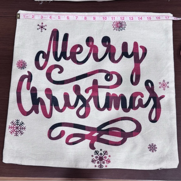Holiday Throw Pillow Covers 🎄Red & Black Buffalo Check and Cream Burlap Covers - Picture 8 of 9